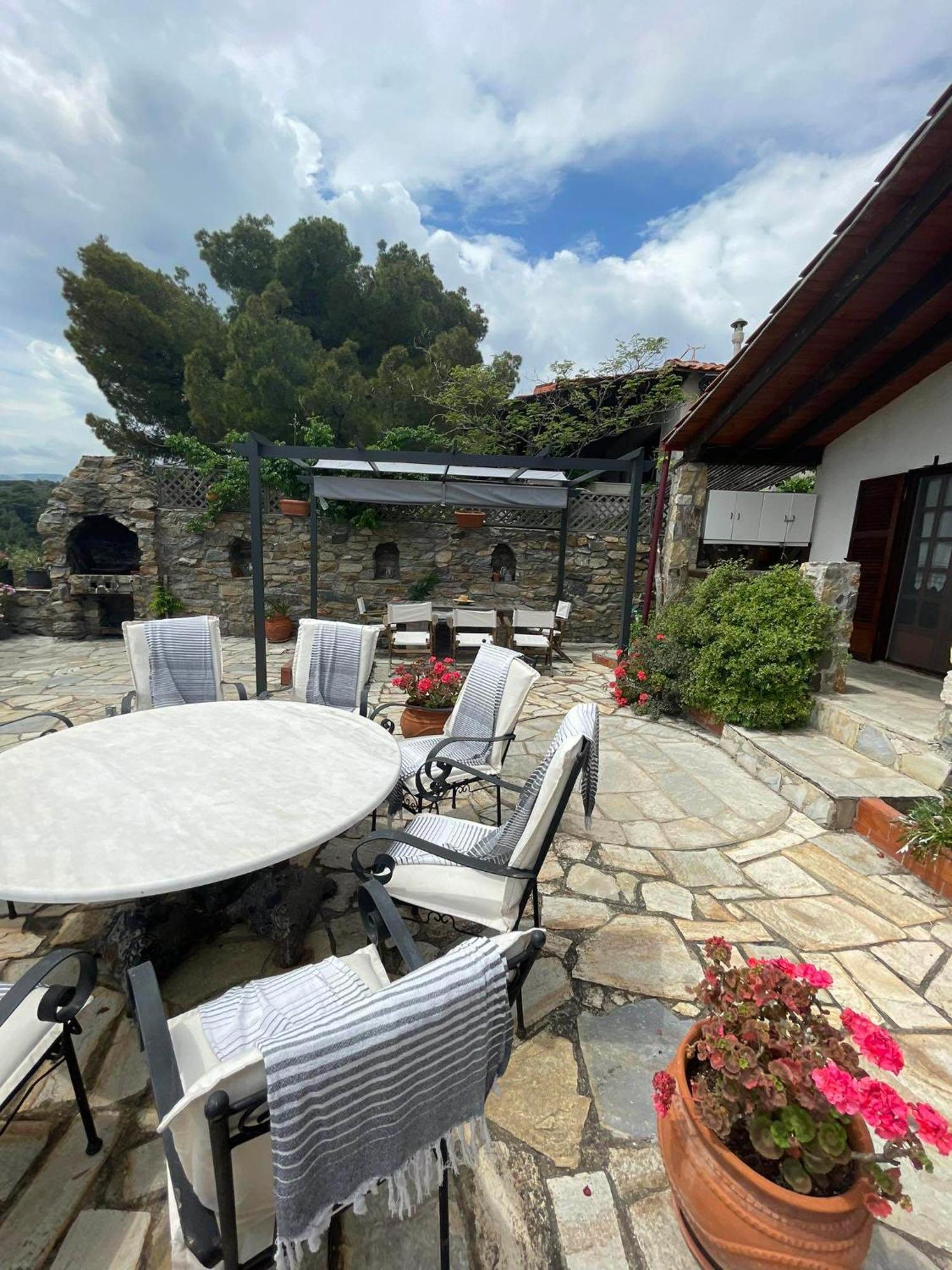 Villa Athos Sarti Exterior photo